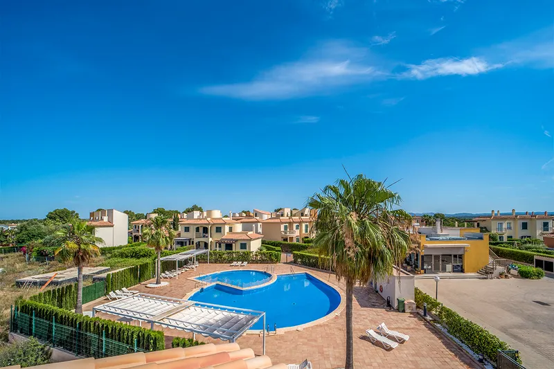 Villa in Sa Rapita - Newly built single-family house with garden and communal pool — photo 4
