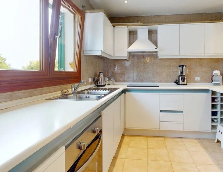 Ground floor apartment with ... — photo 9