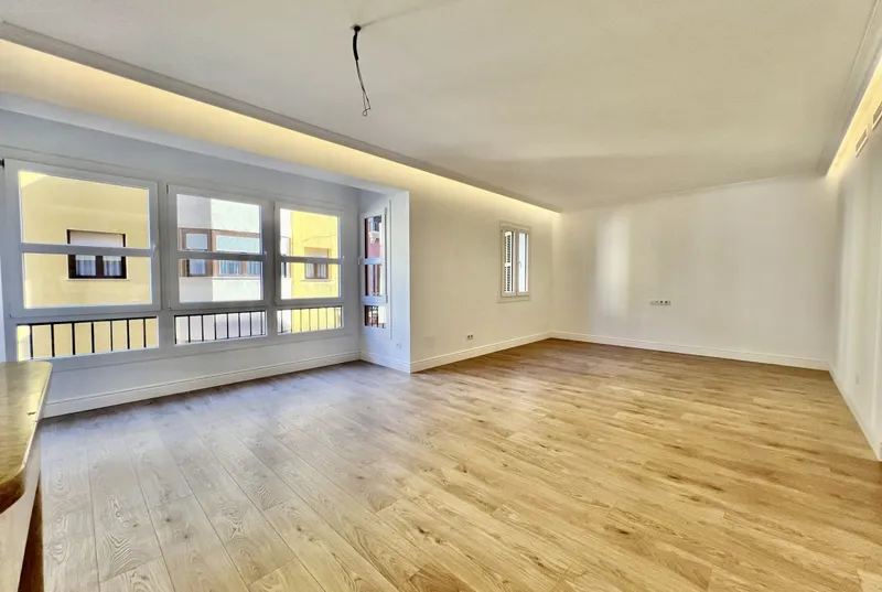 Fully renovated apartment ready to move into in Palma — photo 3
