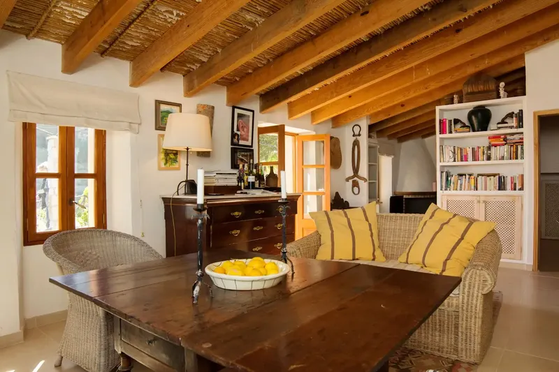 Fantastic finca in the mountains with panoramic views of the sea and the village of Banyalbufar — photo 5