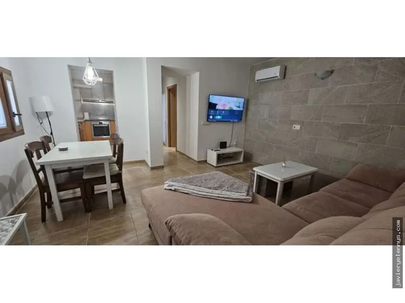 Flat for rent on Calle d'En Gual — photo 9