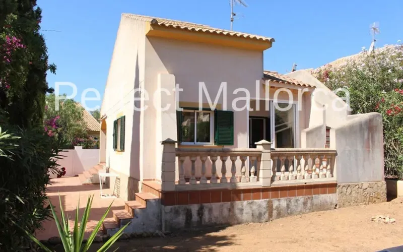 Detached house with guest area and garden in Cala Murada — photo 1