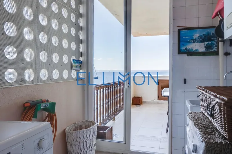Apartment with Sea View — photo 10