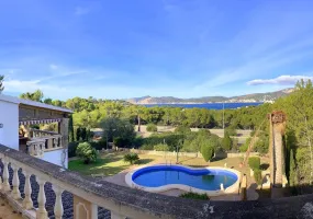 Sea view villa in a privileged location — photo 11