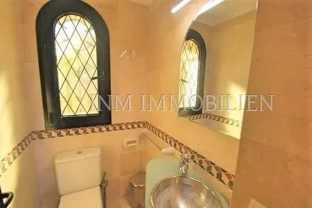 192m² semi-detached house with 5 rooms and pool for rent — photo 10