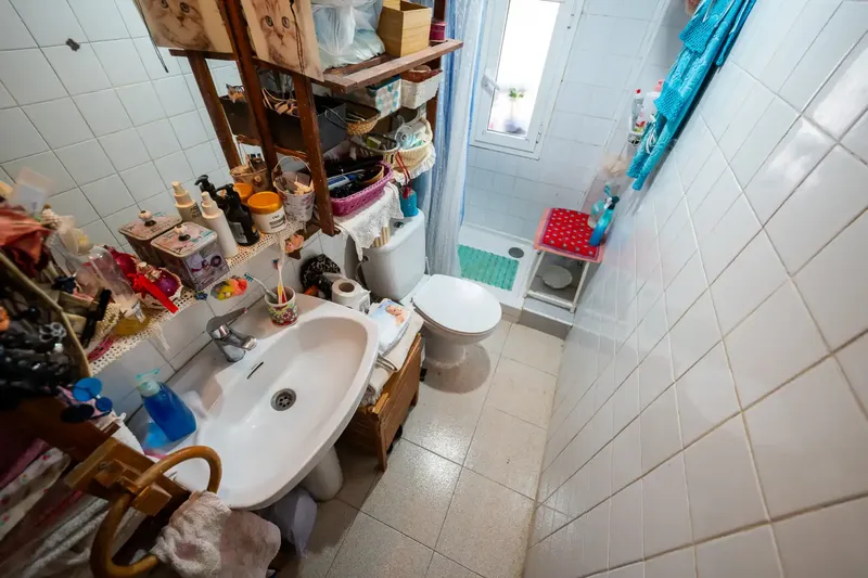 ¿Buscas la tranquilidad de un pueblo auténtico sin renunciar a la comodidad? Este acogedor piso en Es Capdellà es una oportunidad única para — photo 9