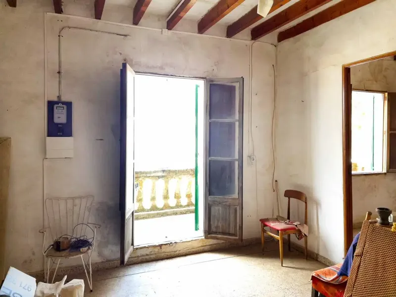 Central village house with large patio — photo 12