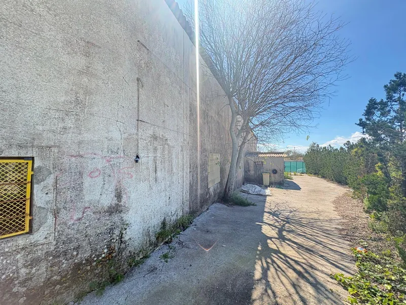 Industrial warehouse of 682 m² in Muro — photo 6