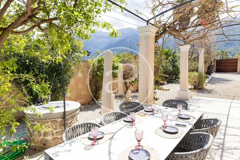 Reformed chalet with garden and mountain views in Sóller — photo 1