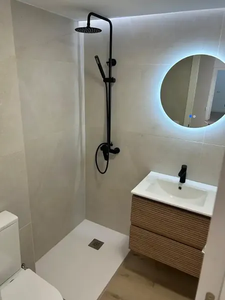 Una vivienda única por ubicación, reforma y espacios exteriores. — photo 6