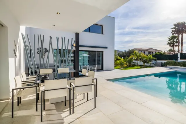 Stylish modern villa for sale in the picturesque area of Calas de Mallorca — photo 7