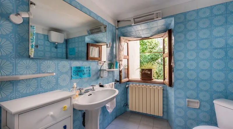 Exclusive Manor House in the Heart of Soller with Garage and Patio — photo 11
