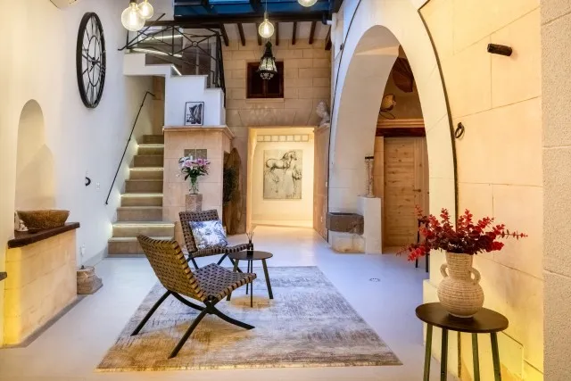 Palma Old Town top quality house for sale with various terraces and sunny terraces — photo 1