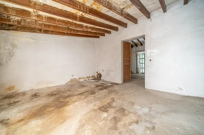 We exclusively present this interesting property located in Felanitx, with approximately 317 m² built on a plot of 207 m². — photo 1