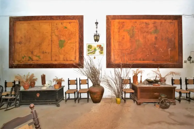 Emblematic house for sale in the center of Muro — photo 9
