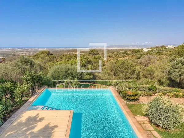 592m² house / villa for sale in Palma de Mallorca — photo 2