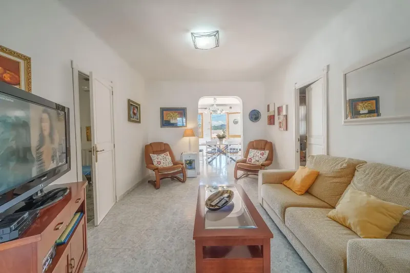 We present this exclusive property, located in the area of Sa Marina, Alcudia. The property is situated in a strategic — photo 12