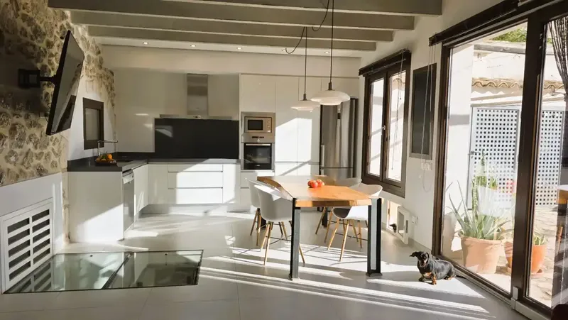 Located in the picturesque and quiet village of Caimari, just 4 km from Inca and at the foot of the Serra de Tramuntana, this property is a — photo 12