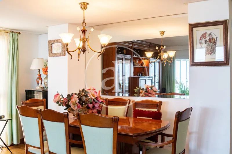 Apartment for sale with terrace and sea views on Paseo Marítimo — photo 12