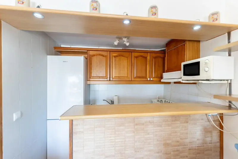 Apartment for sale in Paguera with terrace, garden and parking space — photo 11