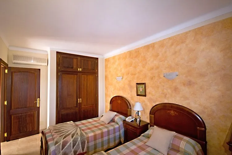 Santanyi, townhouse with patio in a quiet side street S02959 — photo 4