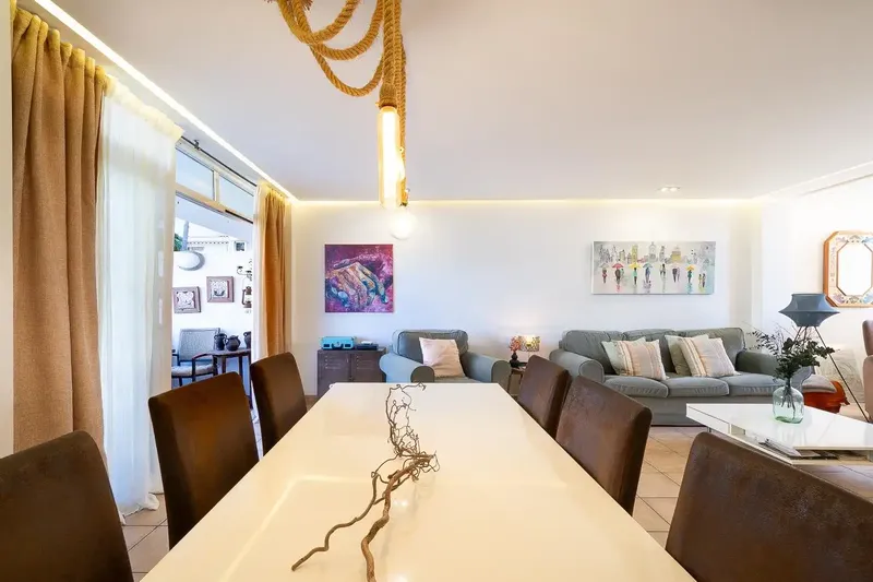 Exclusive apartment in one of the most sought-after and prestigious areas of southwest Mallorca, Port Adriano, an elite marina — photo 11