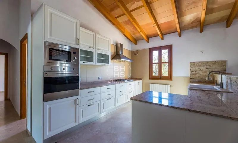 Rustic Finca for sale in Alaró — photo 3