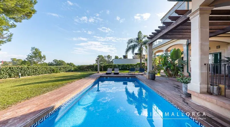 Mediterranean Villa with great style and views — photo 3