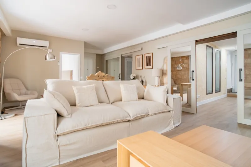 Stylishly renovated designer apartment in the heart of Palma's Old Town — photo 3