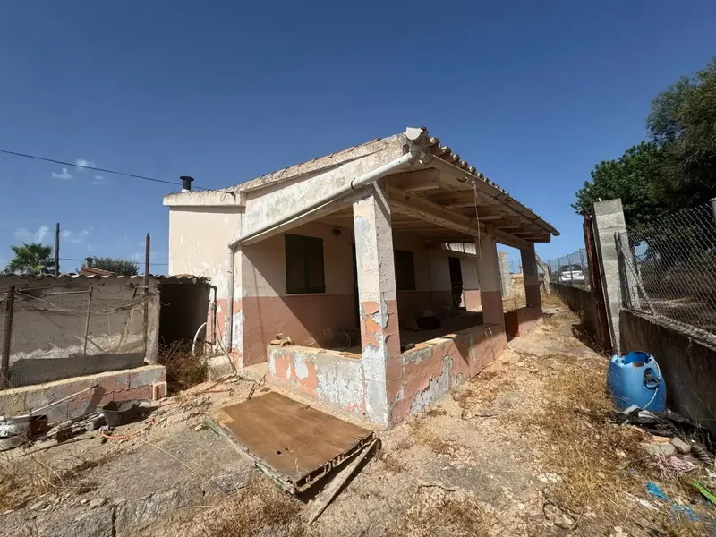 Rustic property in Llucmajor, access to the door, occupancy certificate. — photo 1