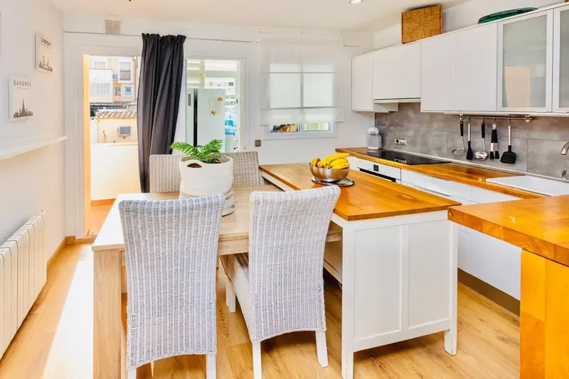Discover your new home! This beautiful semi-detached house in the Son Ferrer area offers everything you need to enjoy the Mediterranean — photo 5