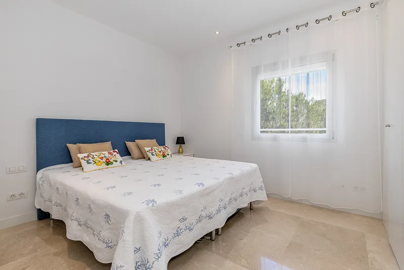Penthouse apartment in Bendinat near the golf course — photo 10