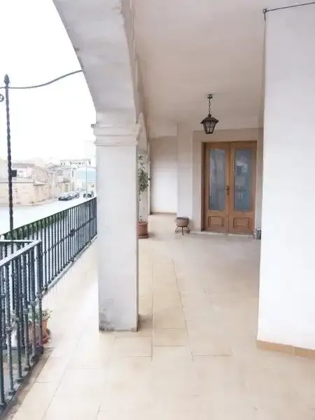 Nice attic in Llucmajor with independent entrance. Living room, 5 bedrooms, 2 bathrooms, terrace on the floor, large solarium terrace with room type e — photo 6