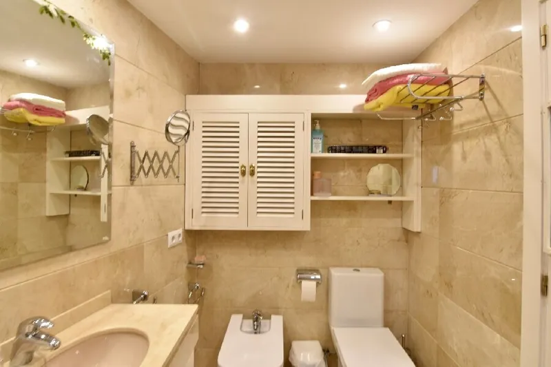 Bright Apartment with Terrace, Two Garages and Panoramic Views of Bellver Castle — photo 12