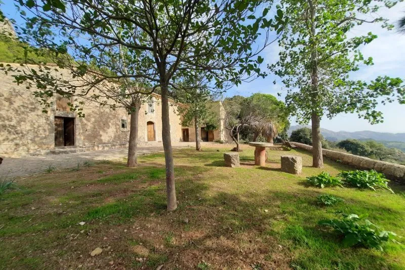 22068V - Incomparable Finca con Casa de Piedra en Escorca (Mallorca) — photo 1