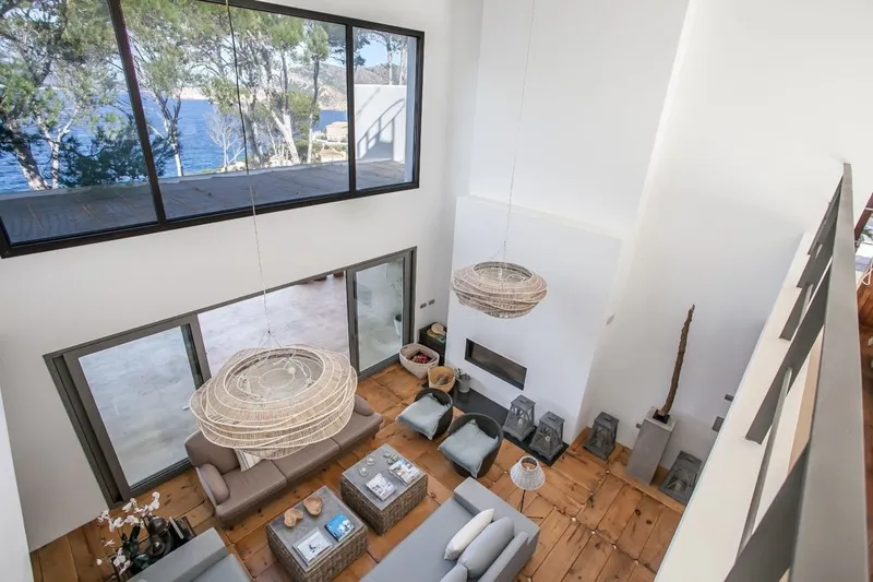 Long and short term rental: Villa in 1st sea line - Marcel Remus Real Estate — photo 9