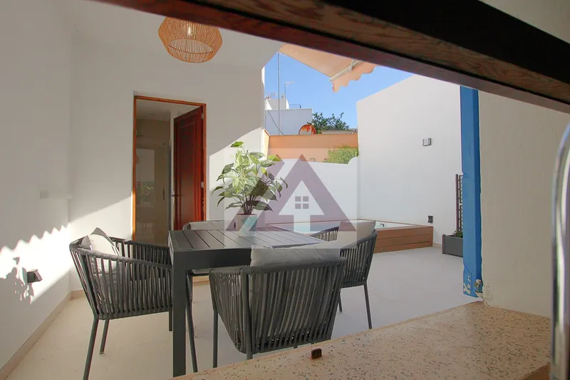 Village house for rent in Portocolom — photo 12
