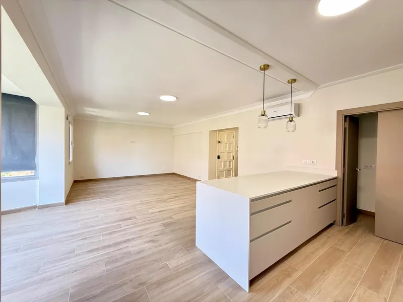 Apartment for sale in Avenidas area, Palma de Mallorca — photo 5