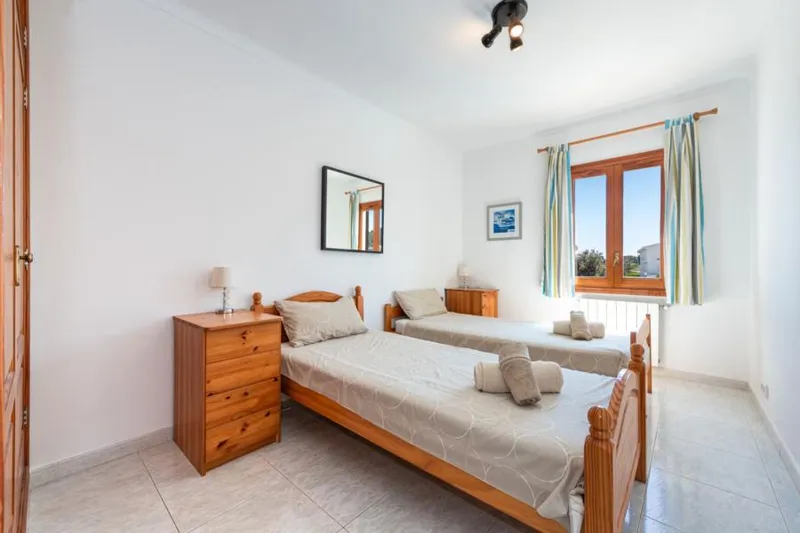 Reserved: Detached villa with private pool and rental license, walking distance to PP centre — photo 2