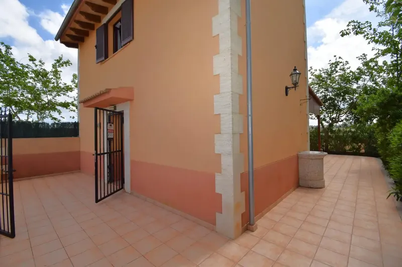 Rustic finca with 159 m2 home for long-term rent in Sa Pobla — photo 4