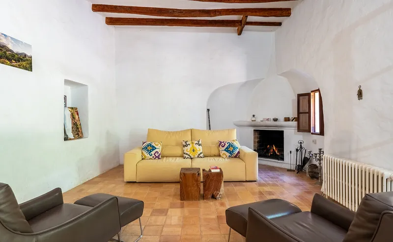Charming Country House with Pool in Sóller — photo 8