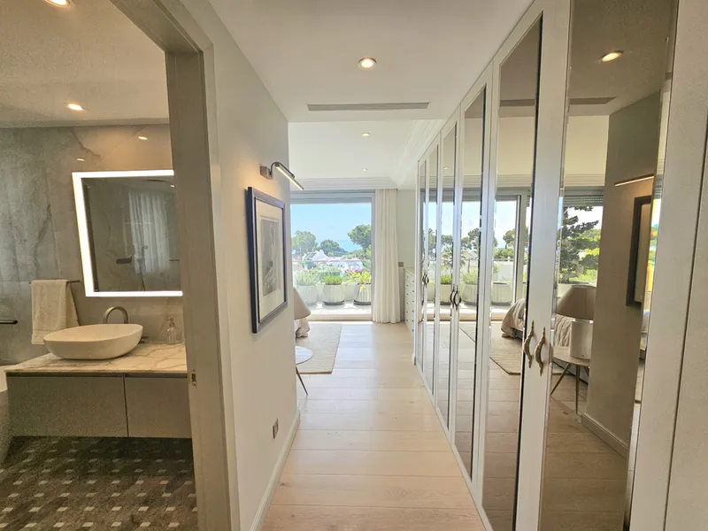 4 Bedroom Sea View Apartment in Sol de Mallorca — photo 11
