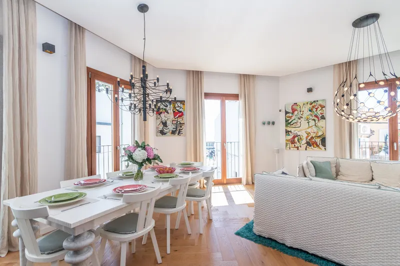 Casa de lujo con vistas al mar en venta en Molinar con terraza, piscina, ascensor y aparcamiento — photo 6