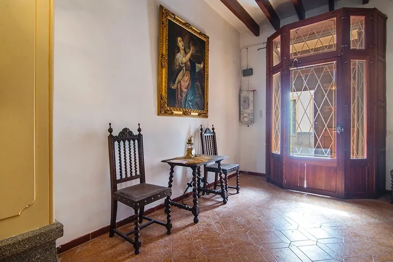 Townhouse with inner courtyard and independent apartment, Llucmajor — photo 4