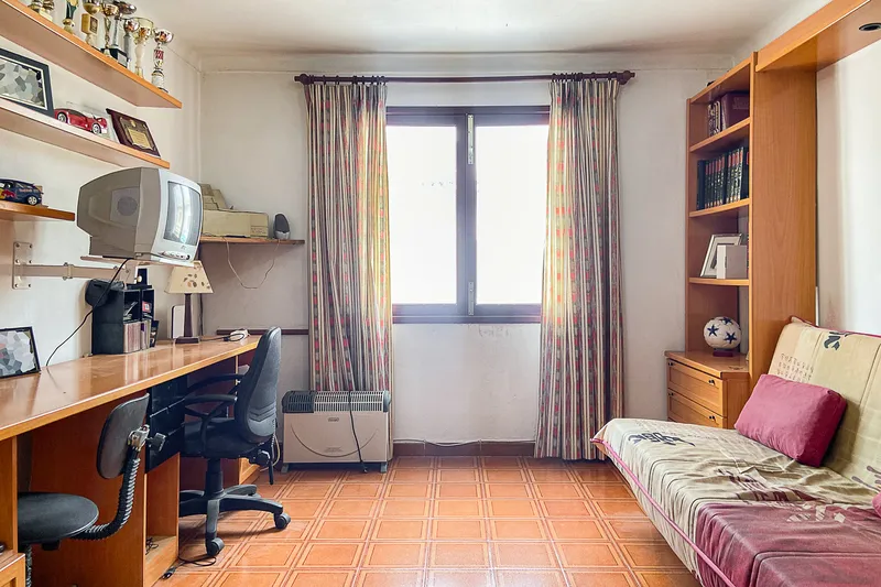 Townhouse with 3 residential units and great potential, ideal for the whole family! — photo 12