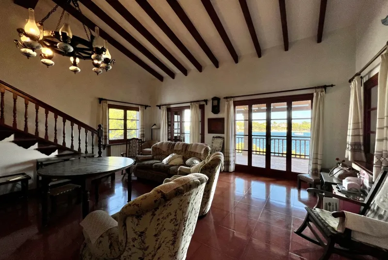 Detached house on the seafront in Portocolom — photo 4