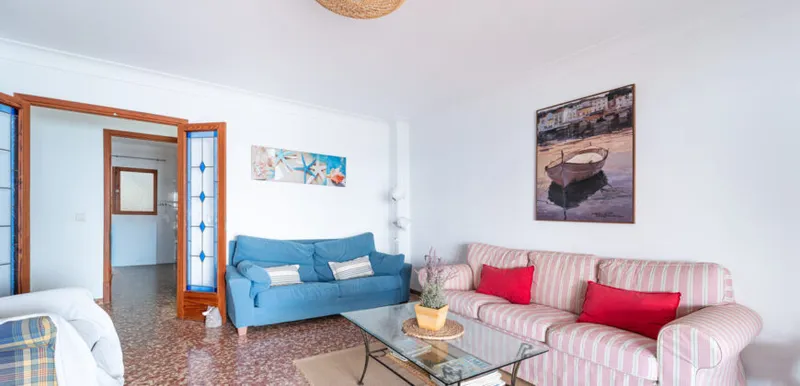 Apartment on the first line of the sea in Sa Rápita with terrace and views — photo 7