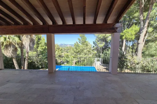 Esporles, idyllic villa in a quiet location with a large pool and far-reaching views — photo 3