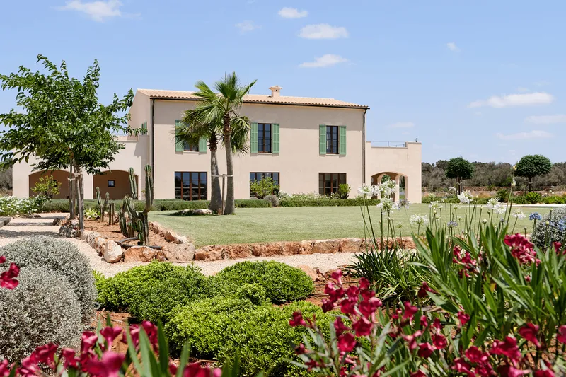 Estate with spa pool and Mediterranean gardens in Campos — photo 2