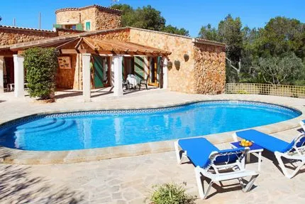 Chalet with pool and holiday license near S Amarador – Santanyi — CH 26 VK CM — photo 1